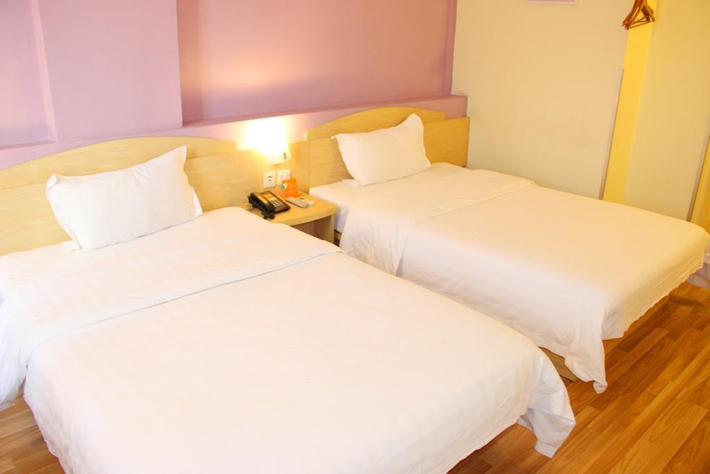 7Days Inn Chongqing Nanping Pedestrian Street Екстериор снимка
